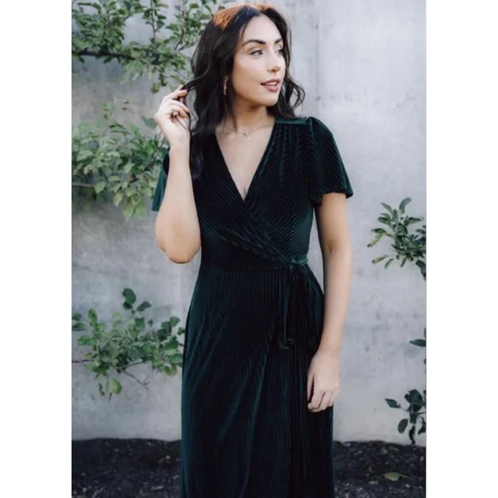 Baltic Born Andi Ribbed Emerald Green Midi Wrap Dress Size Large - Picture 2 of 12